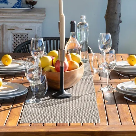 Luxury 2-br With Sea View Lejlighed